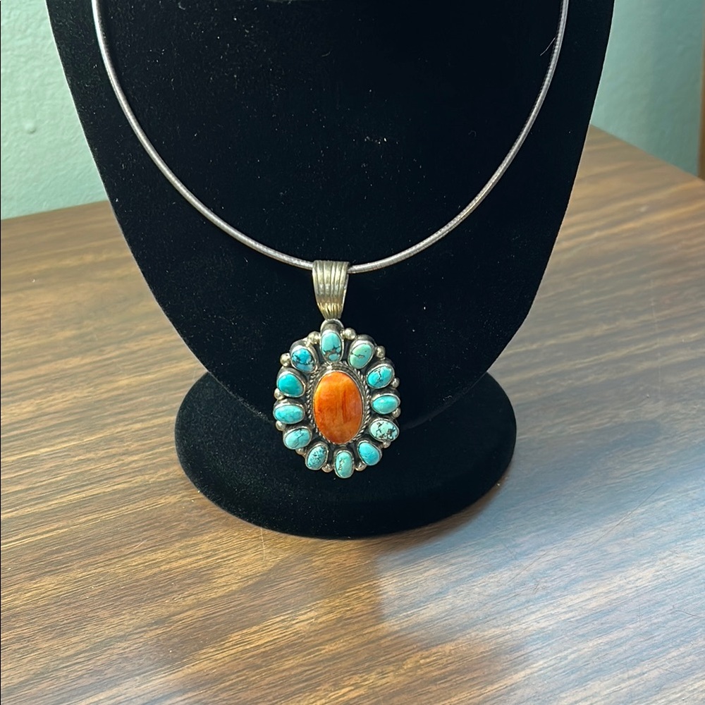 Turquoise and Spiny Oyster Pendant Necklace
